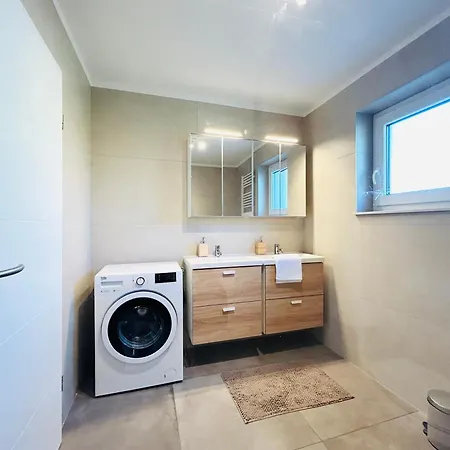 Apartma Jana * Zirovnica