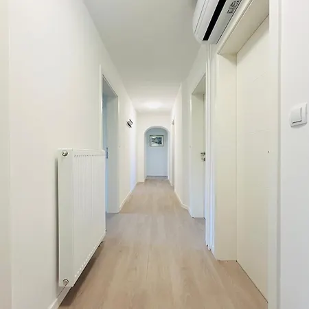 Apartma Jana *