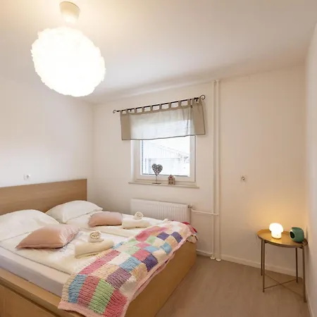 公寓 Apartma Jana Zirovnica