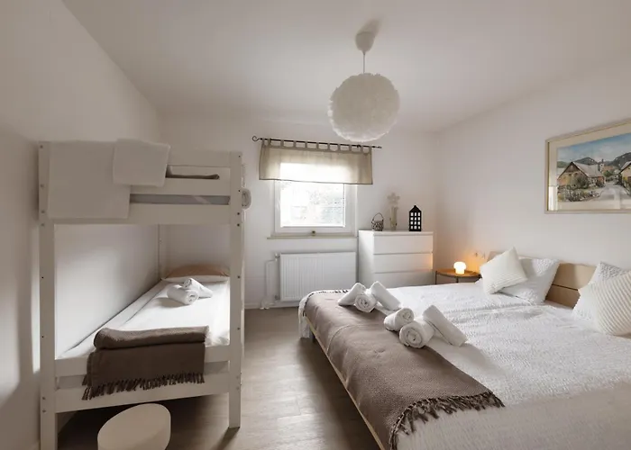 Apartma Jana Daire Zirovnica